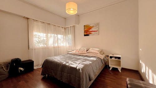 Venta | Permuta | Chalet De Piedra | Sobre 2 Lotes | Los Troncos |