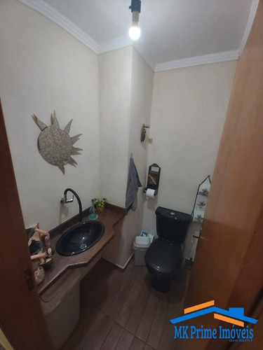 Imagem 8 de 15 de Excelente Sobrado Jd. De Abril - 2 Suites E 2 Vagas !!! - 2120