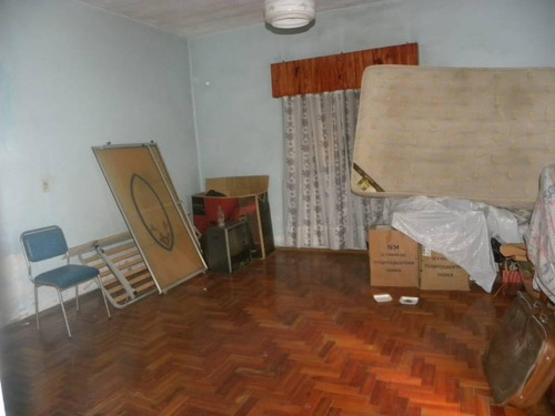 Imagen 4 de 9 de Amplia Casa En Venta A 10 Cuadras De Estaciones De Laferrere
