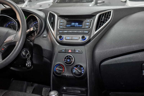 Imagem 7 de 15 de Hyundai Hb20 1.0 Comfort