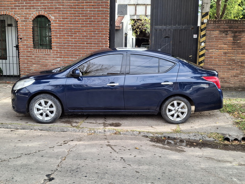 Nissan Versa 1.6 Advance At