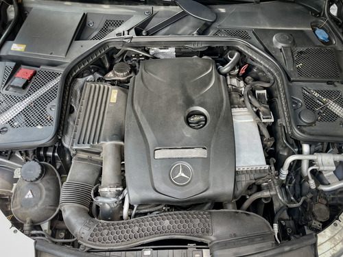 Mercedes-Benz Classe C 1.6 Avantgarde Turbo 4p