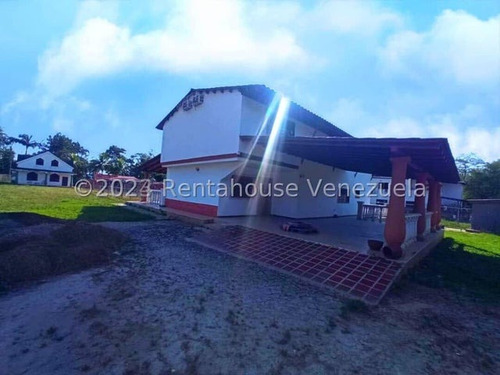 Casa En Venta En Las Morochas San Diego Carabobo  2418875 P