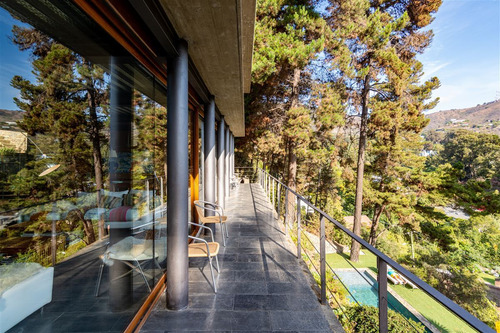 Arquitectura Moderna A Pasos De La Playa De Zapallar