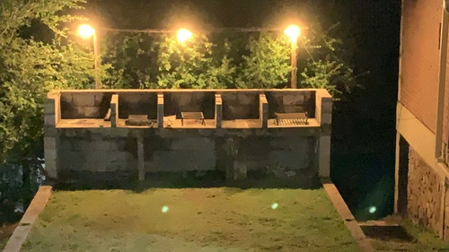 Fdo. De Comercio Con Inmueble Incluído! Complejo De 6 Cabañas Con Estacionamiento A 200 Mts Del Río!