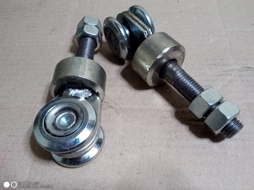  Garruchas R70 Con Tornillo Giratorio Para Portòn Con Curvas