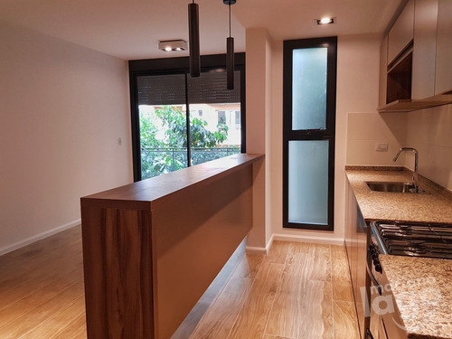 Imagen 4 de 12 de Departamento En Venta De 2 Dormitorios En Centro