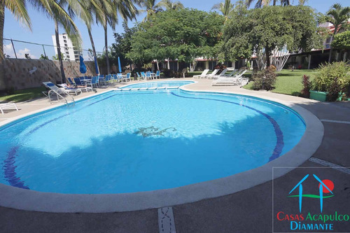 Cad Villas Playa Diamante 81. Terraza Con Jardín Y Acceso Directo A La Alberca Del Condominio