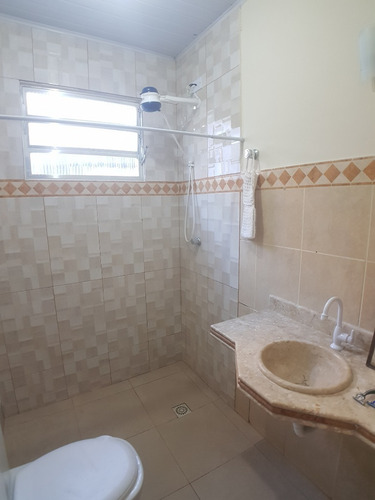 Aceita Estudar Como Parte De Pagamento (imóvel No Guarujá) Casa Localizada A Apenas Uma Quadra Da Praia Da Enseada - Ca00351 - 68097619