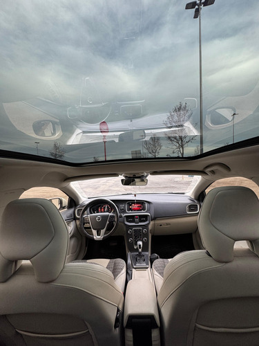 Volvo V40 2.0 R - Design T5 At
