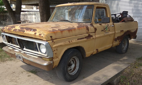 Ford F100 1972 (sin Motor)