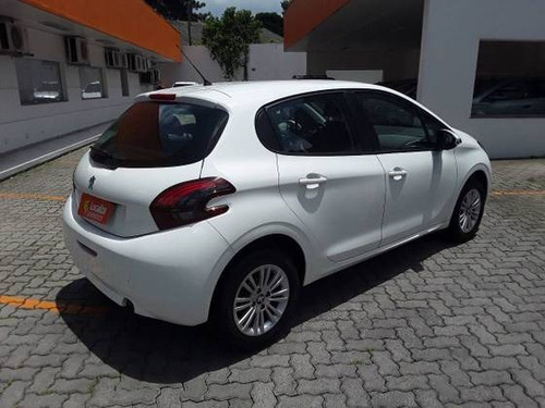 Imagem 8 de 10 de Peugeot 208 1.2 Active 12v Flex 4p Manual