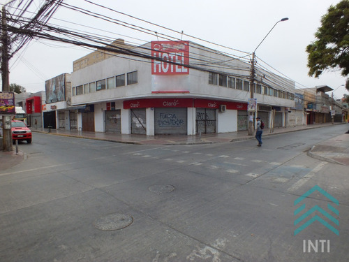 Hotel Esquina En El Centro Civico Y Comercial De Copiapo