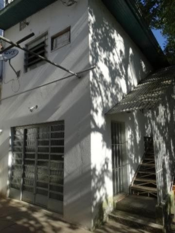 Casa Em Petrópolis Com 5 Dormitórios - Pj3009