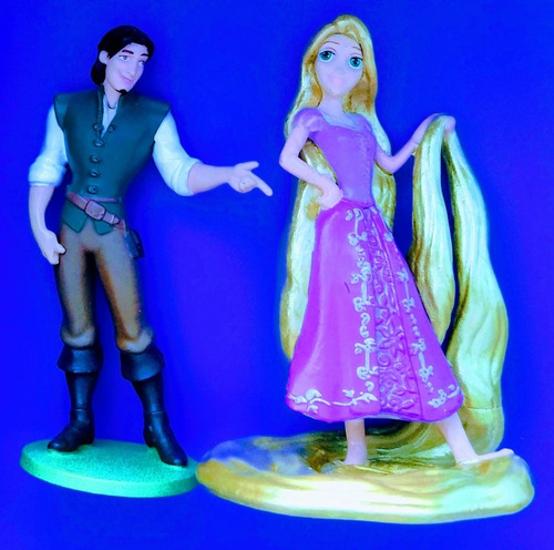 Figuras De Flynn Y Princesa Rapunzel