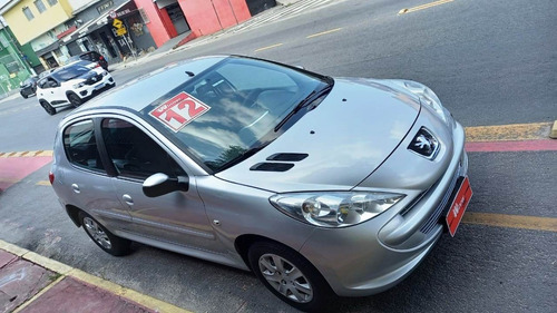 Peugeot 207 2012