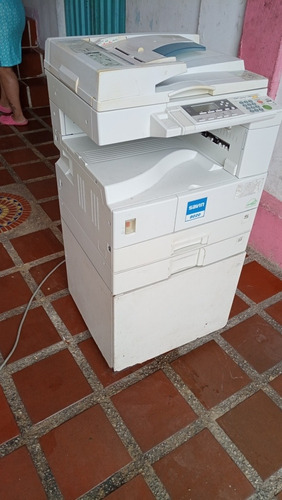 Imagen 4 de 4 de Fotocopiadora Savin (ricoh) 8020