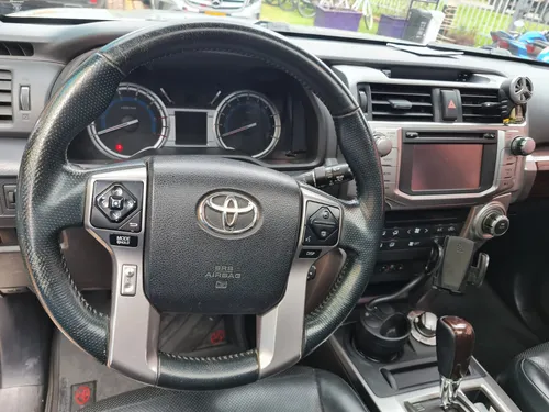 Toyota 4Runner Limited 4.0cc AT AA 4X4