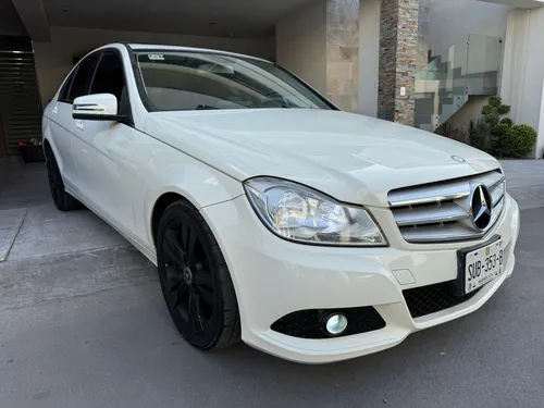 Mercedes-Benz C200 4 Sport 4p At