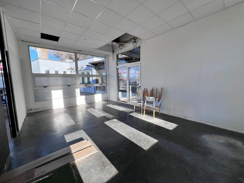 Alquiler Oficinas 50m2.parque Leloir