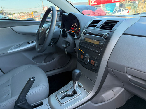 Toyota Corolla Toyota Corolla Sedan XEi 1.8 16V (flex)