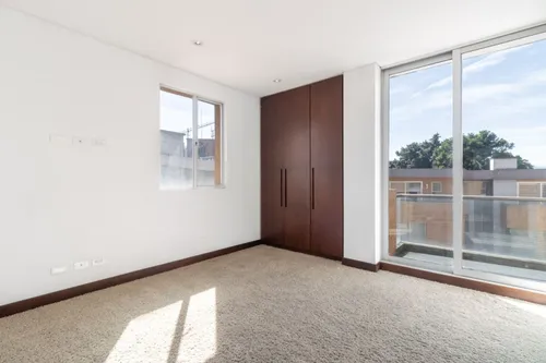 Casa En Venta En Colinas De Suba. Cod V9784