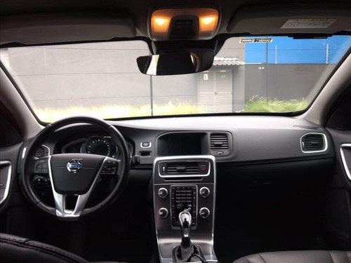Volvo S60 2.0 T5 Fwd Gasolina 4p Automático