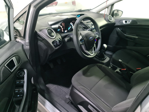Imagen 9 de 15 de Ford Fiesta Kinetic Design 2016 1.6 Se Plus 120cv