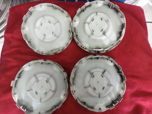 Juego De 4 Tapas Para Renault Sandero 9 Steepwey Originales (Usado)
