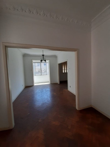 Apartamento À Venda Na Rua Aureliano Portugal, Rio Comprido, Rio De Janeiro - Rj - Liv-11819