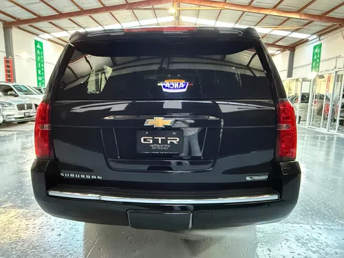 Chevrolet Suburban 5.4 Premier Piel 4x4 At