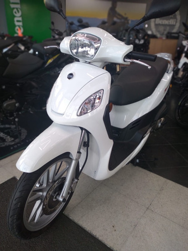 Imagen 14 de 17 de Sym Symphony 125 Scooter R16 Usado Igual A Okm Agrobikes
