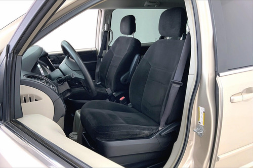 Imagen 18 de 25 de Chrysler Town | Country Minivan 5 Pts Li, Ta, Cd, Ra-17