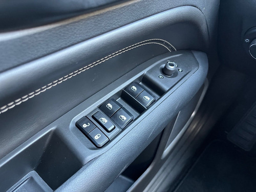 Jeep Compass LONG. T270 1.3 TB 4x2 Flex Aut.