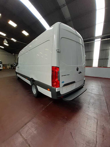 Imagen 7 de 11 de Mercedes Benz Sprinter 516 Cdi Furgón 4325 Te V2