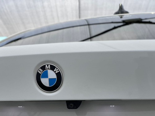 BMW 320i M Sport Sport