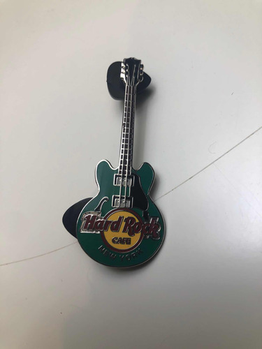 Pin Hard Rock Guitarra Verde