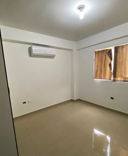 Imagen 7 de 15 de Vendo Hermoso Apartamento, Listo Para Habitar.