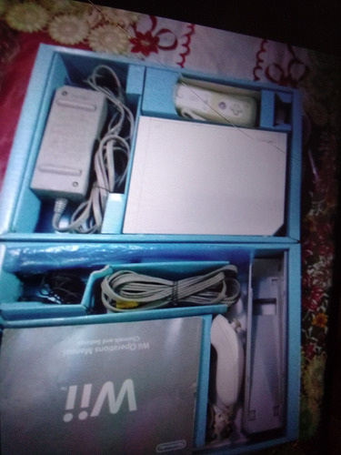 Vendo Nintendo Wii Muy Poquísimo Uso