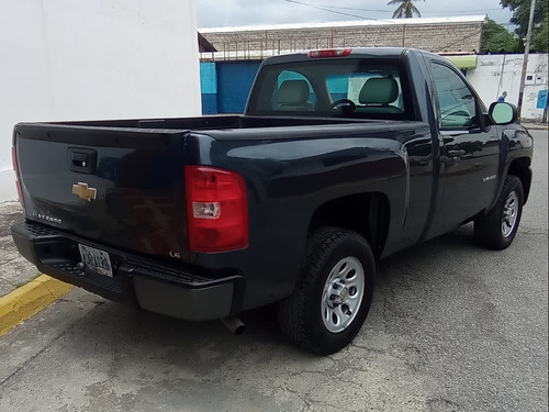 Chevrolet Silverado Ls
