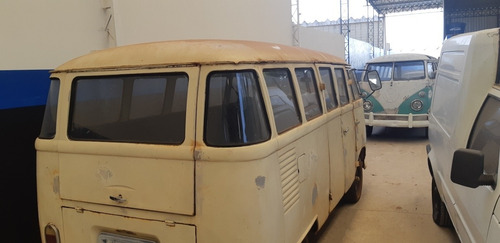 Imagem 3 de 9 de Volkswagen Kombi
