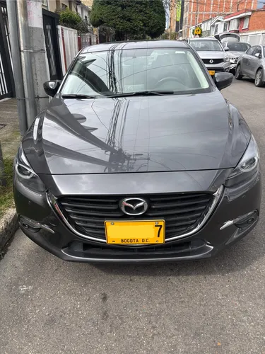 Mazda 3 2.0 Touring At