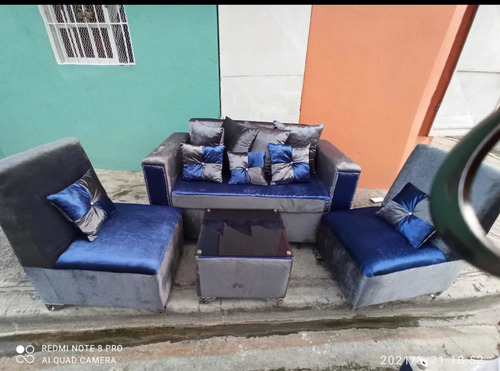 Imagen 1 de 4 de Muebles Con Dos Butacas