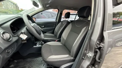 Renault Sandero New Intens Sec 1,6