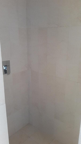 Imagen 8 de 18 de Vendo Ph 375m2 3h+s/3b+s/3pe Los Naranjos 8037