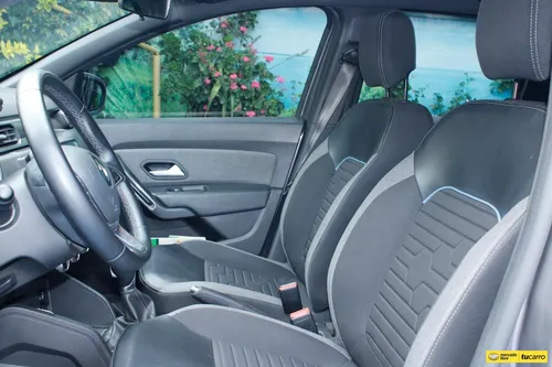Renault Duster Iconic 1.3 Turbo 2023
