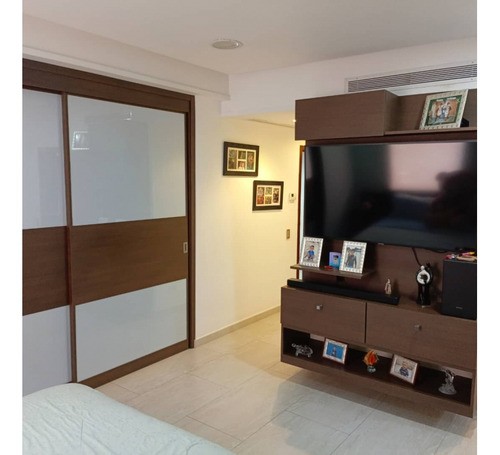 Apartamento En Venta La Trigaleña Res Amalfi Suite Valencia Up-7321625