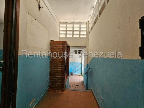 Terreno En Venta Urb. La Castellana, Caracas. 25-17170 Yf