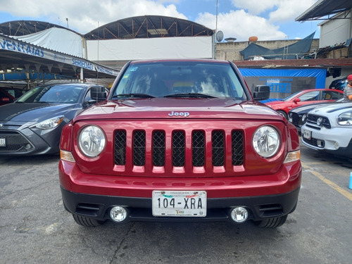 Imagen 2 de 10 de Jeep Patriot 2011 2.4 Sport Cvt 4x2 Mt