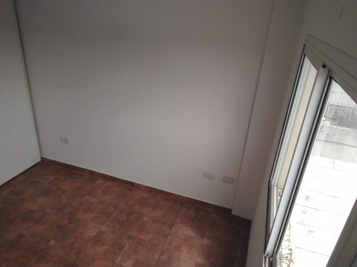 Venta Departamento 2 Ambientes En Villa Luzuriaga